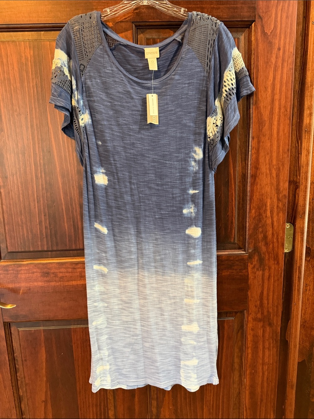 Chico’s Blue Ombre Tie-Dye Crochet Sleeve Tunic